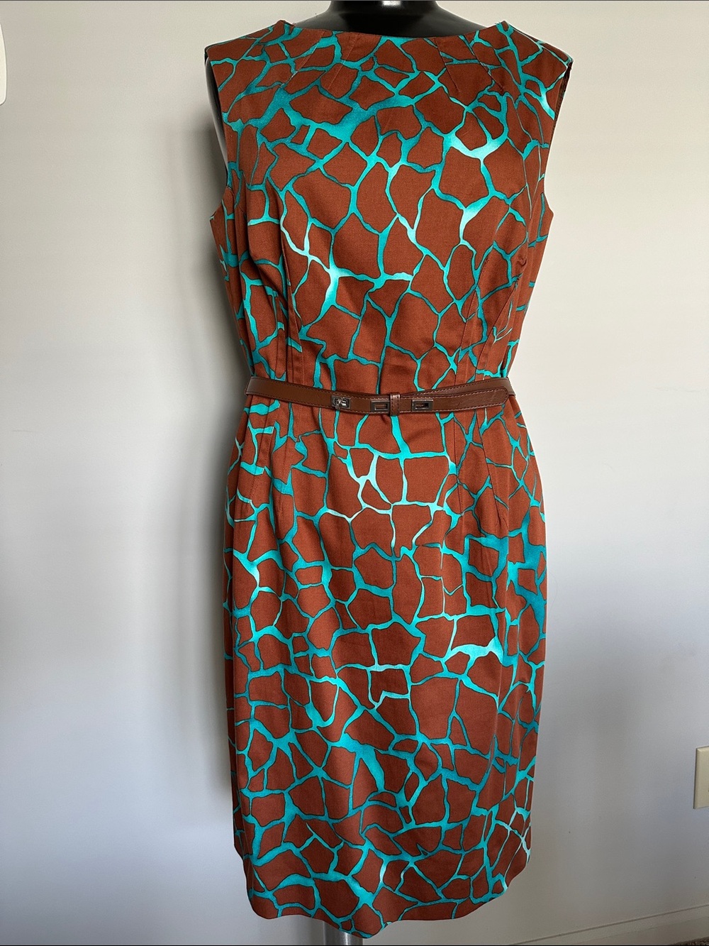 Anne Klein EUC sleeveless dress. Coppery brown & turquoise mosaic print. Sz 14